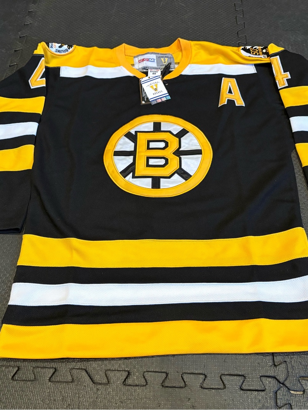 Bobby Orr "Throwback" CCM Jersey Boston Bruins NEW WITH TAGS Sz 48